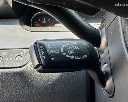 Черный Ауди А4, объемом двигателя 2 л и пробегом 318 тыс. км за 6940 $, фото 21 на Automoto.ua