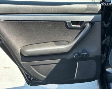 Черный Ауди А4, объемом двигателя 2 л и пробегом 318 тыс. км за 6940 $, фото 22 на Automoto.ua
