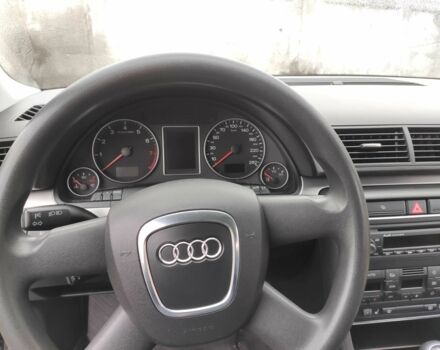 Чорний Ауді А4, об'ємом двигуна 1.8 л та пробігом 245 тис. км за 7500 $, фото 10 на Automoto.ua
