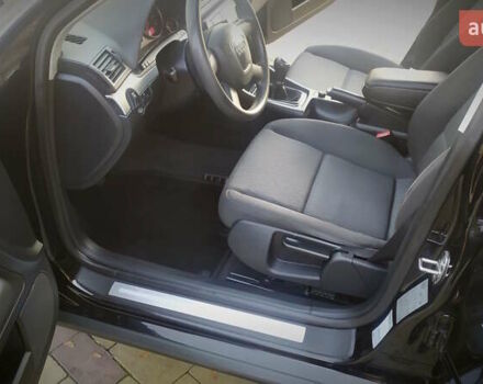 Чорний Ауді А4, об'ємом двигуна 1.6 л та пробігом 200 тис. км за 7700 $, фото 116 на Automoto.ua