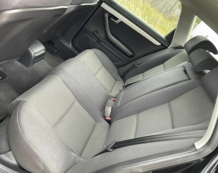 Чорний Ауді А4, об'ємом двигуна 1.8 л та пробігом 145 тис. км за 7650 $, фото 9 на Automoto.ua