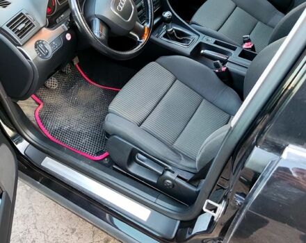 Чорний Ауді А4, об'ємом двигуна 1.6 л та пробігом 118 тис. км за 7000 $, фото 6 на Automoto.ua