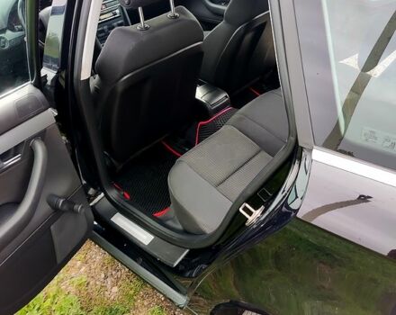 Чорний Ауді А4, об'ємом двигуна 1.6 л та пробігом 118 тис. км за 7000 $, фото 8 на Automoto.ua
