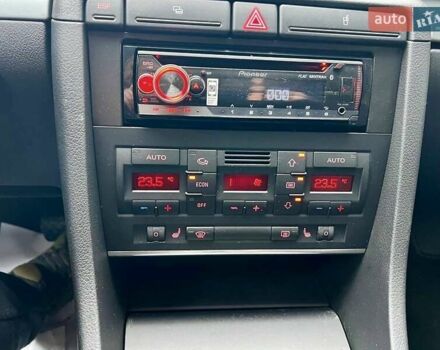 Чорний Ауді А4, об'ємом двигуна 1.8 л та пробігом 218 тис. км за 7650 $, фото 92 на Automoto.ua