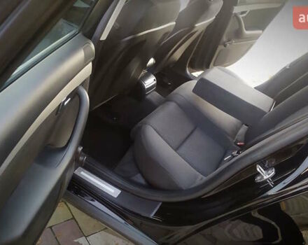 Черный Ауди А4, объемом двигателя 1.6 л и пробегом 200 тыс. км за 7400 $, фото 142 на Automoto.ua