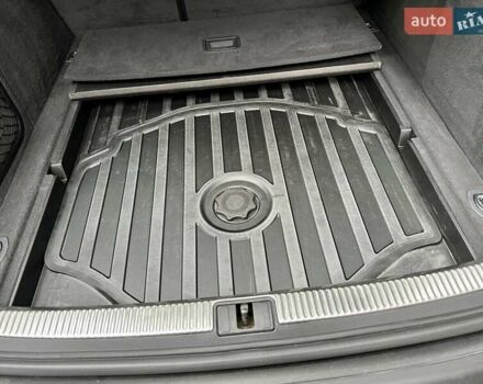 Чорний Ауді А4, об'ємом двигуна 1.8 л та пробігом 218 тис. км за 7650 $, фото 99 на Automoto.ua