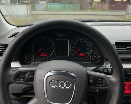 Черный Ауди А4, объемом двигателя 2 л и пробегом 332 тыс. км за 5250 $, фото 10 на Automoto.ua