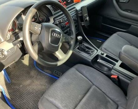 Чорний Ауді А4, об'ємом двигуна 1.6 л та пробігом 283 тис. км за 6900 $, фото 7 на Automoto.ua
