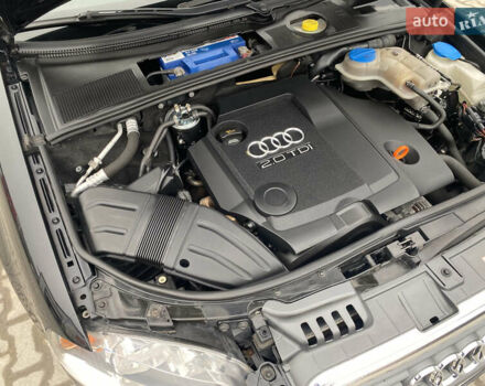 Черный Ауди А4, объемом двигателя 2 л и пробегом 333 тыс. км за 7000 $, фото 29 на Automoto.ua