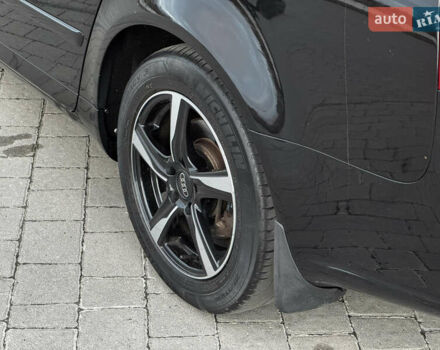 Чорний Ауді А4, об'ємом двигуна 2.5 л та пробігом 362 тис. км за 5999 $, фото 20 на Automoto.ua