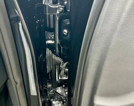 Чорний Ауді А4, об'ємом двигуна 1.8 л та пробігом 218 тис. км за 7650 $, фото 67 на Automoto.ua