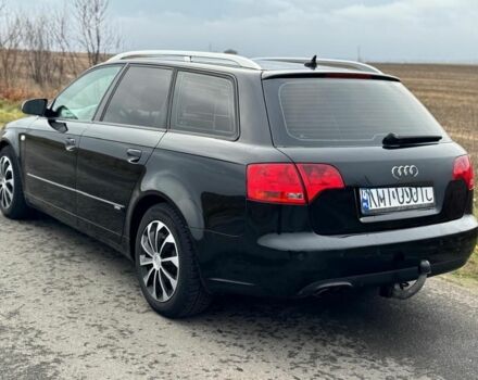 Черный Ауди А4, объемом двигателя 2 л и пробегом 300 тыс. км за 3500 $, фото 4 на Automoto.ua