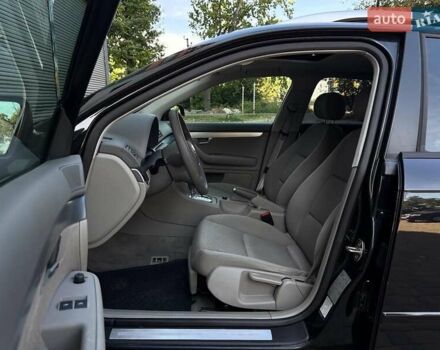 Черный Ауди А4, объемом двигателя 2 л и пробегом 258 тыс. км за 7400 $, фото 6 на Automoto.ua