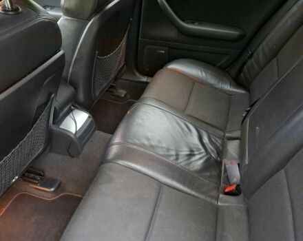 Черный Ауди А4, объемом двигателя 3 л и пробегом 265 тыс. км за 4700 $, фото 4 на Automoto.ua