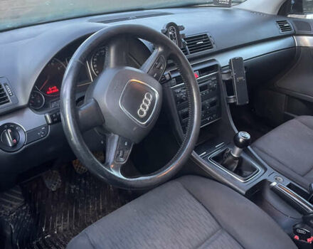 Черный Ауди А4, объемом двигателя 1.8 л и пробегом 280 тыс. км за 4400 $, фото 7 на Automoto.ua