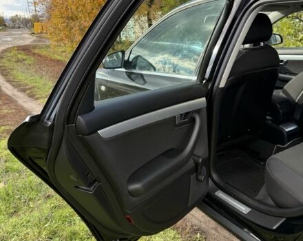 Ауди А4 2006 в Харькове на Automoto.ua Черный Ауди А4, объемом двигателя 2 л и пробегом 202 тыс. км за 7600 $, фото 9 на Automoto.ua