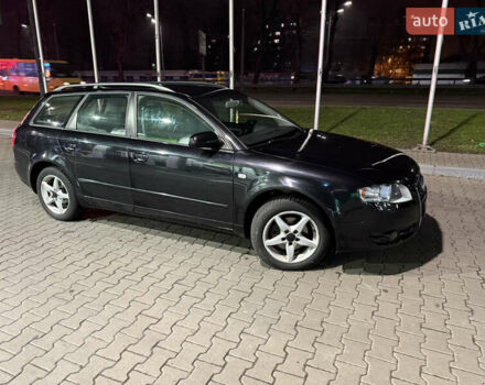 Черный Ауди А4, объемом двигателя 2 л и пробегом 300 тыс. км за 2950 $, фото 1 на Automoto.ua