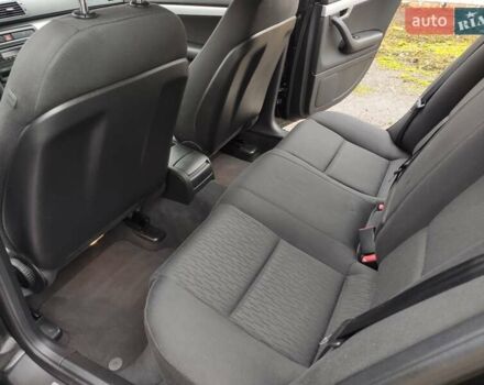 Чорний Ауді А4, об'ємом двигуна 1.8 л та пробігом 245 тис. км за 7500 $, фото 33 на Automoto.ua