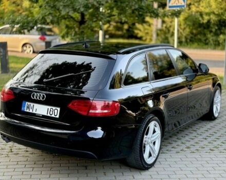 Черный Ауди А4, объемом двигателя 3 л и пробегом 220 тыс. км за 1900 $, фото 1 на Automoto.ua