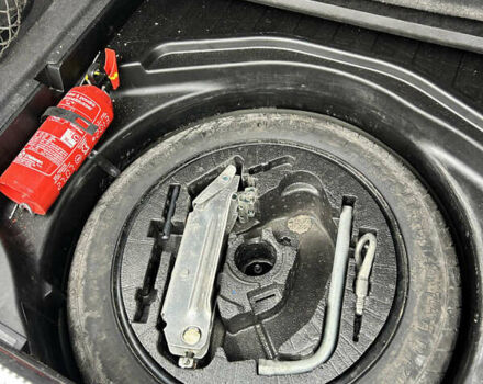 Черный Ауди А4, объемом двигателя 1.97 л и пробегом 345 тыс. км за 6300 $, фото 11 на Automoto.ua