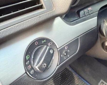 Черный Ауди А4, объемом двигателя 1.97 л и пробегом 345 тыс. км за 6500 $, фото 12 на Automoto.ua