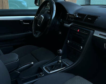 Чорний Ауді А4, об'ємом двигуна 2 л та пробігом 243 тис. км за 7800 $, фото 6 на Automoto.ua