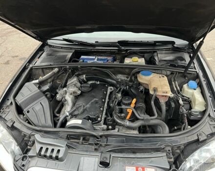 Черный Ауди А4, объемом двигателя 2 л и пробегом 269 тыс. км за 7200 $, фото 14 на Automoto.ua