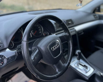 Чорний Ауді А4, об'ємом двигуна 1.8 л та пробігом 229 тис. км за 7400 $, фото 21 на Automoto.ua