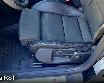 Черный Ауди А4, объемом двигателя 2.7 л и пробегом 290 тыс. км за 7200 $, фото 5 на Automoto.ua