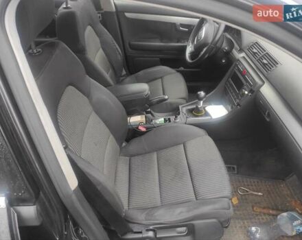 Чорний Ауді А4, об'ємом двигуна 1.9 л та пробігом 360 тис. км за 4800 $, фото 4 на Automoto.ua