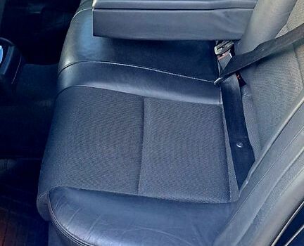 Черный Ауди А4, объемом двигателя 2.7 л и пробегом 290 тыс. км за 7200 $, фото 6 на Automoto.ua