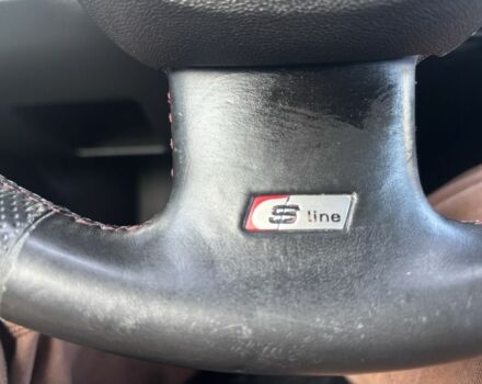 Черный Ауди А4, объемом двигателя 2 л и пробегом 258 тыс. км за 3500 $, фото 14 на Automoto.ua