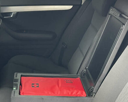 Черный Ауди А4, объемом двигателя 1.6 л и пробегом 241 тыс. км за 7700 $, фото 36 на Automoto.ua