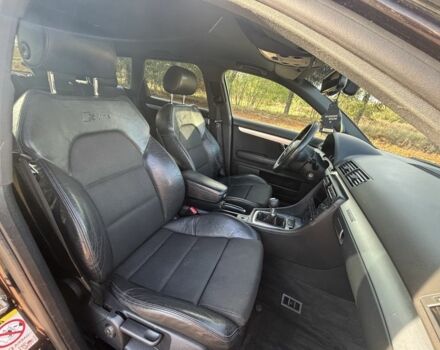 Черный Ауди А4, объемом двигателя 2 л и пробегом 258 тыс. км за 3500 $, фото 7 на Automoto.ua