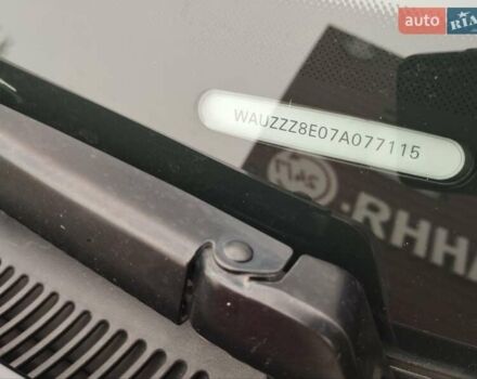 Чорний Ауді А4, об'ємом двигуна 2 л та пробігом 229 тис. км за 8950 $, фото 32 на Automoto.ua