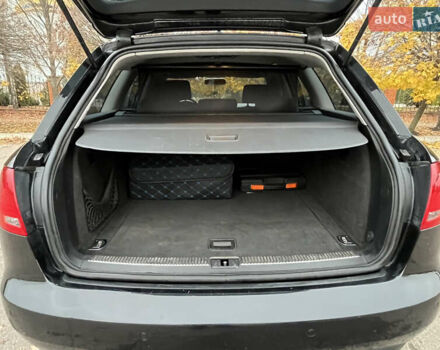 Чорний Ауді А4, об'ємом двигуна 1.97 л та пробігом 269 тис. км за 7200 $, фото 16 на Automoto.ua