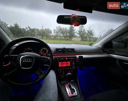 Черный Ауди А4, объемом двигателя 1.98 л и пробегом 275 тыс. км за 7300 $, фото 7 на Automoto.ua