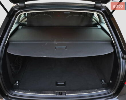 Чорний Ауді А4, об'ємом двигуна 1.6 л та пробігом 193 тис. км за 8555 $, фото 14 на Automoto.ua