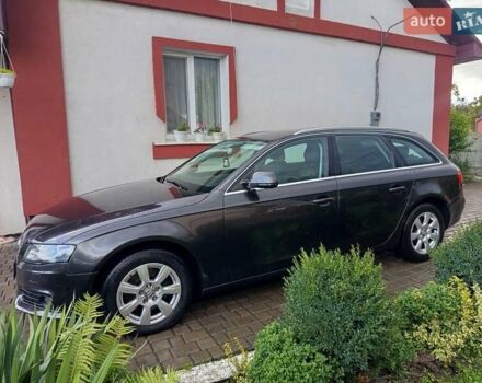 Чорний Ауді А4, об'ємом двигуна 0 л та пробігом 220 тис. км за 8700 $, фото 12 на Automoto.ua