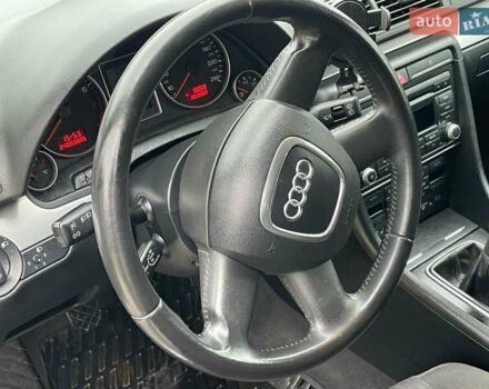 Черный Ауди А4, объемом двигателя 1.6 л и пробегом 259 тыс. км за 6550 $, фото 15 на Automoto.ua