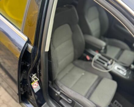 Черный Ауди А4, объемом двигателя 2 л и пробегом 265 тыс. км за 3600 $, фото 12 на Automoto.ua