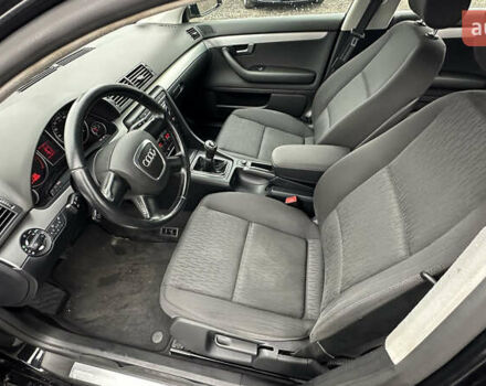 Чорний Ауді А4, об'ємом двигуна 1.6 л та пробігом 200 тис. км за 7999 $, фото 23 на Automoto.ua