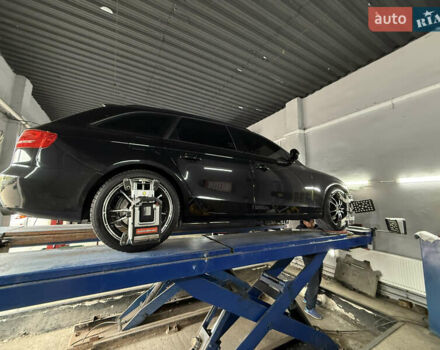 Чорний Ауді А4, об'ємом двигуна 3.2 л та пробігом 275 тис. км за 8700 $, фото 10 на Automoto.ua