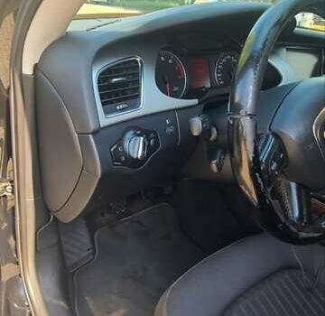 Черный Ауди А4, объемом двигателя 1.8 л и пробегом 216 тыс. км за 8800 $, фото 7 на Automoto.ua