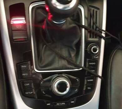 Черный Ауди А4, объемом двигателя 1.8 л и пробегом 212 тыс. км за 9600 $, фото 39 на Automoto.ua