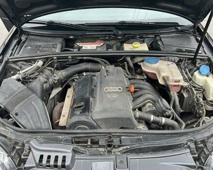Черный Ауди А4, объемом двигателя 1.6 л и пробегом 197 тыс. км за 6950 $, фото 10 на Automoto.ua