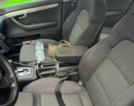 Черный Ауди А4, объемом двигателя 2 л и пробегом 265 тыс. км за 3600 $, фото 5 на Automoto.ua