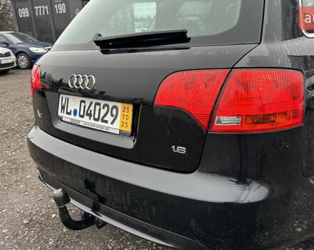 Чорний Ауді А4, об'ємом двигуна 1.6 л та пробігом 200 тис. км за 7999 $, фото 12 на Automoto.ua