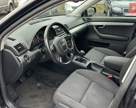 Чорний Ауді А4, об'ємом двигуна 1.6 л та пробігом 200 тис. км за 7999 $, фото 18 на Automoto.ua