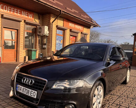 Черный Ауди А4, объемом двигателя 2 л и пробегом 211 тыс. км за 12000 $, фото 2 на Automoto.ua